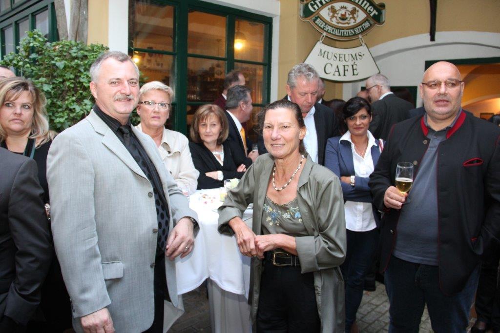 Mitte Dr. Christiane Berethalmy
