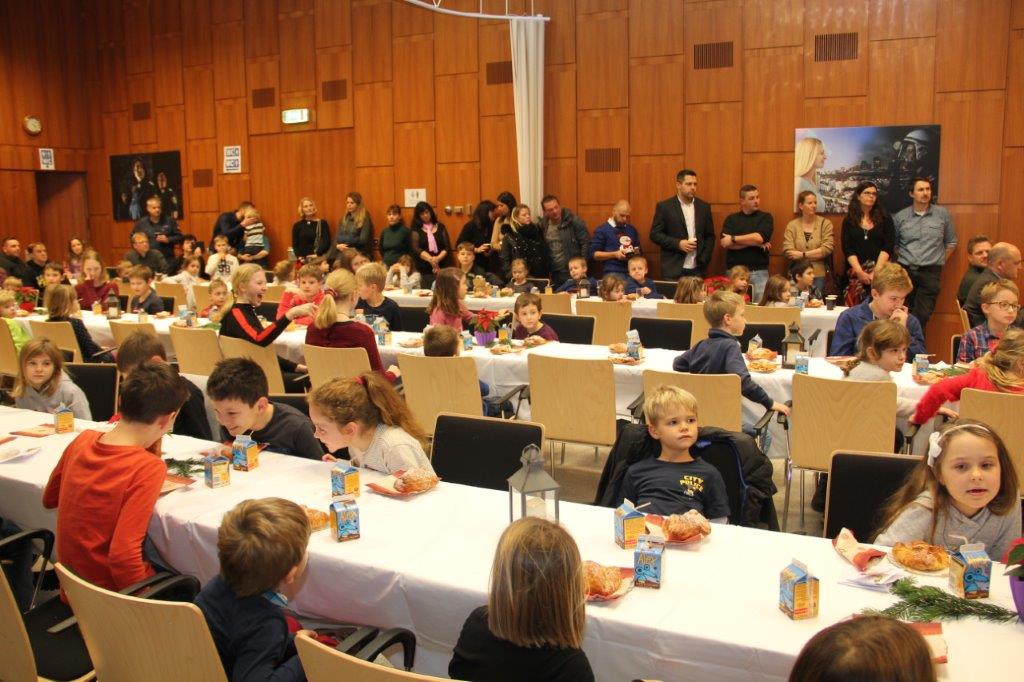 UI_Kinderweihnachtsfeier_2018 (97)