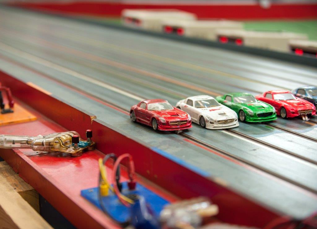2017-06-02 2017_06_02 UI Slot Car Rennen @ LPD Wien025