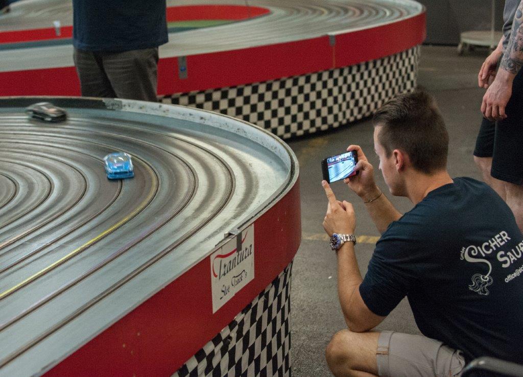 2017-06-02 2017_06_02 UI Slot Car Rennen @ LPD Wien065
