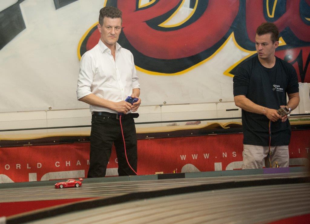 2017-06-02 2017_06_02 UI Slot Car Rennen @ LPD Wien112