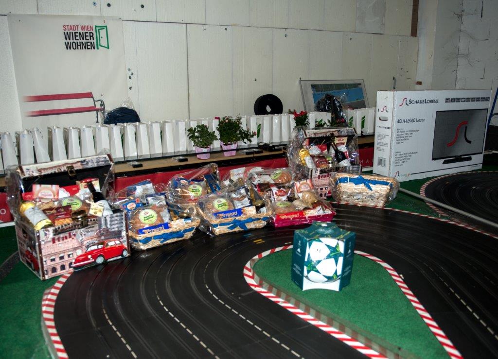 2017-06-02 2017_06_02 UI Slot Car Rennen @ LPD Wien118