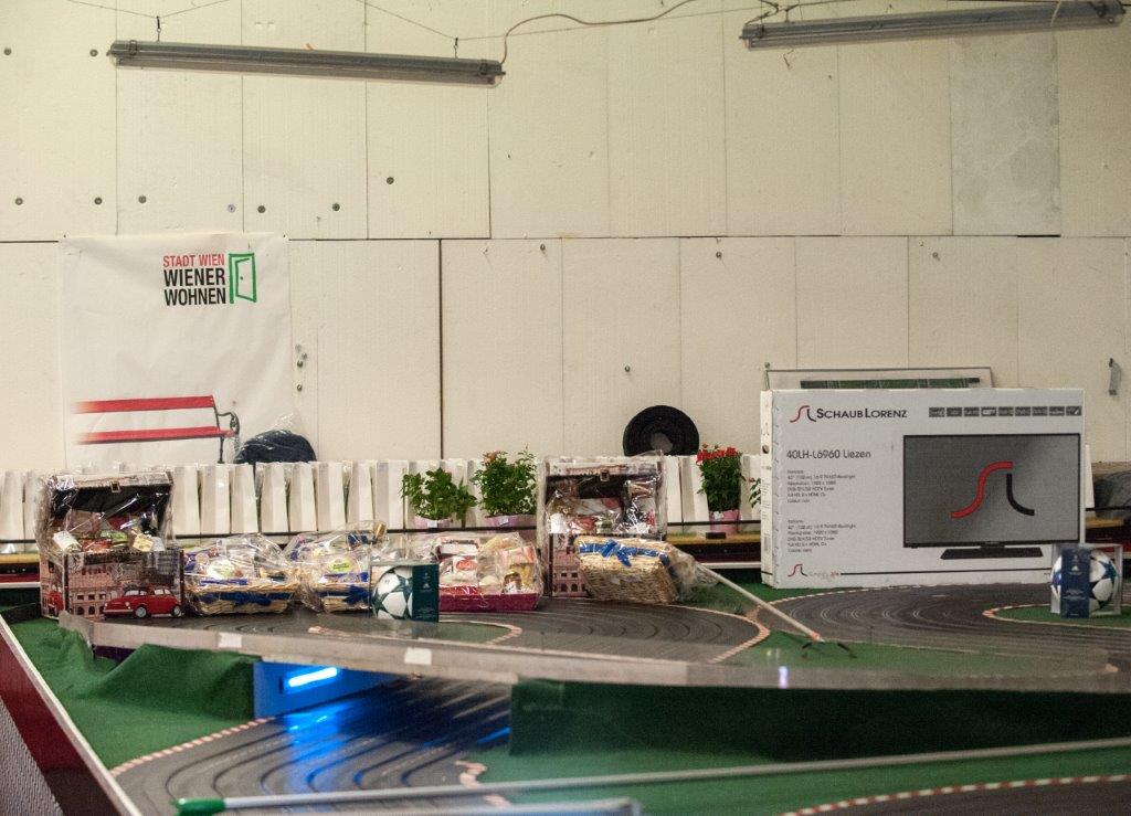 2017-06-02 2017_06_02 UI Slot Car Rennen @ LPD Wien154