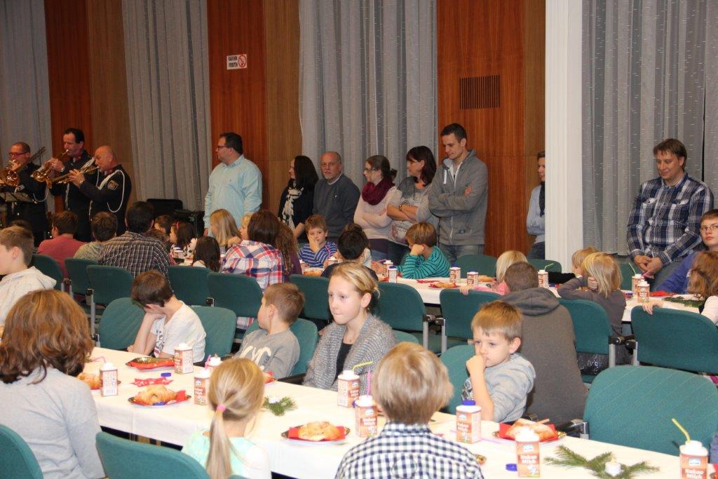 UI-Kinderweihnachtsfeier_2015 (88)