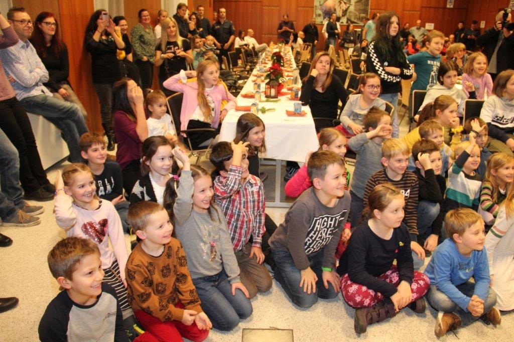 UI_Kinderweihnachtsfeier_2019 (75)