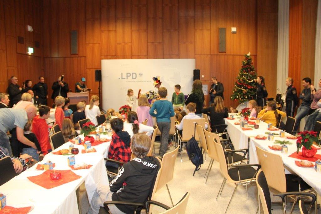 UI_Kinderweihnachtsfeier_2019 (83)