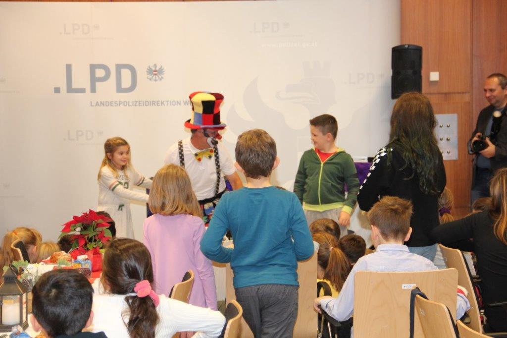 UI_Kinderweihnachtsfeier_2019 (84)