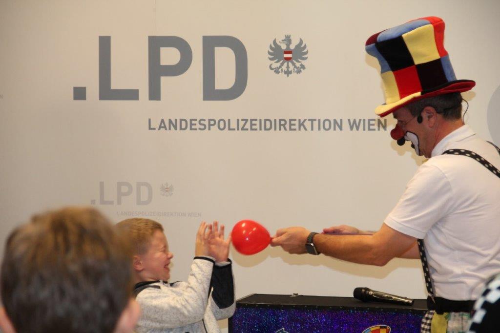 UI_Kinderweihnachtsfeier_2019 (87)