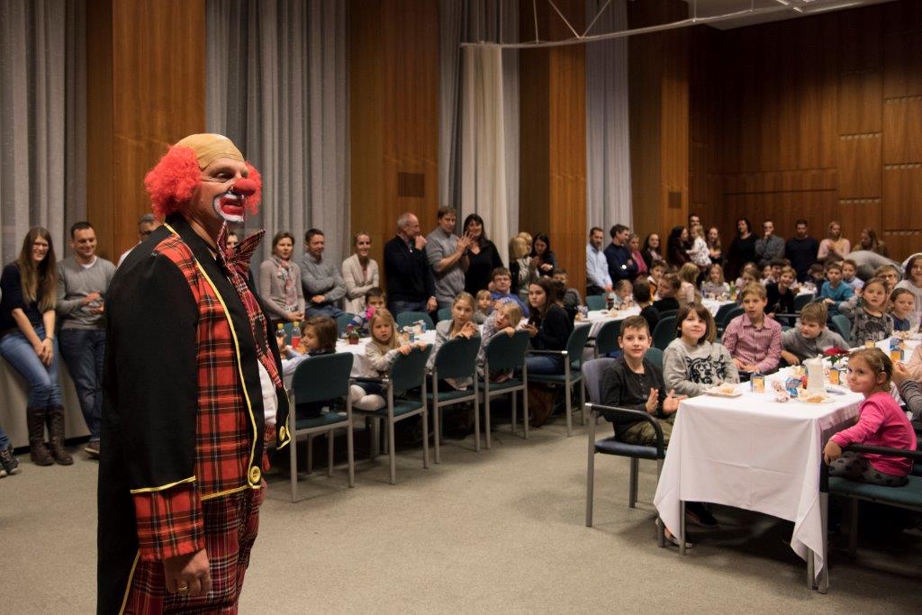 UI Weihnachtsfeier 044�Andreas Riegler