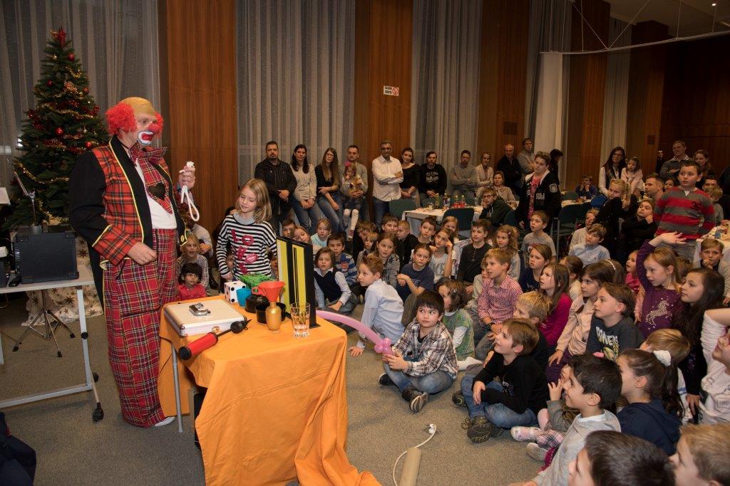 UI Weihnachtsfeier 063�Andreas Riegler
