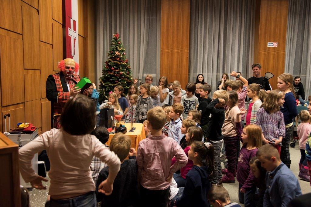 UI Weihnachtsfeier 071�Andreas Riegler