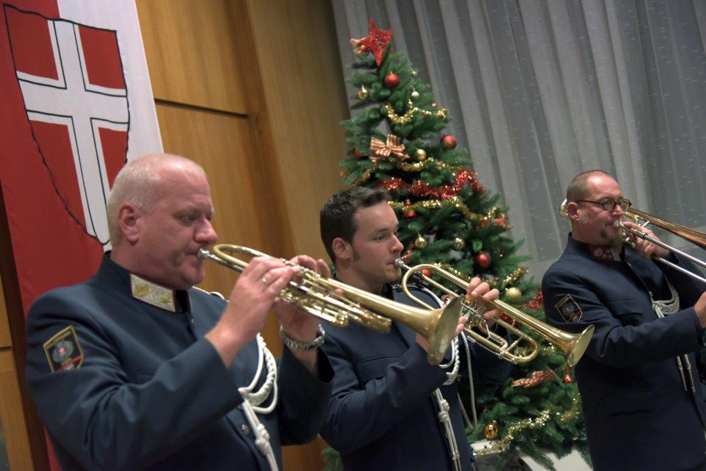 UI Weihnachtsfeier 157@ELBE Bernhard