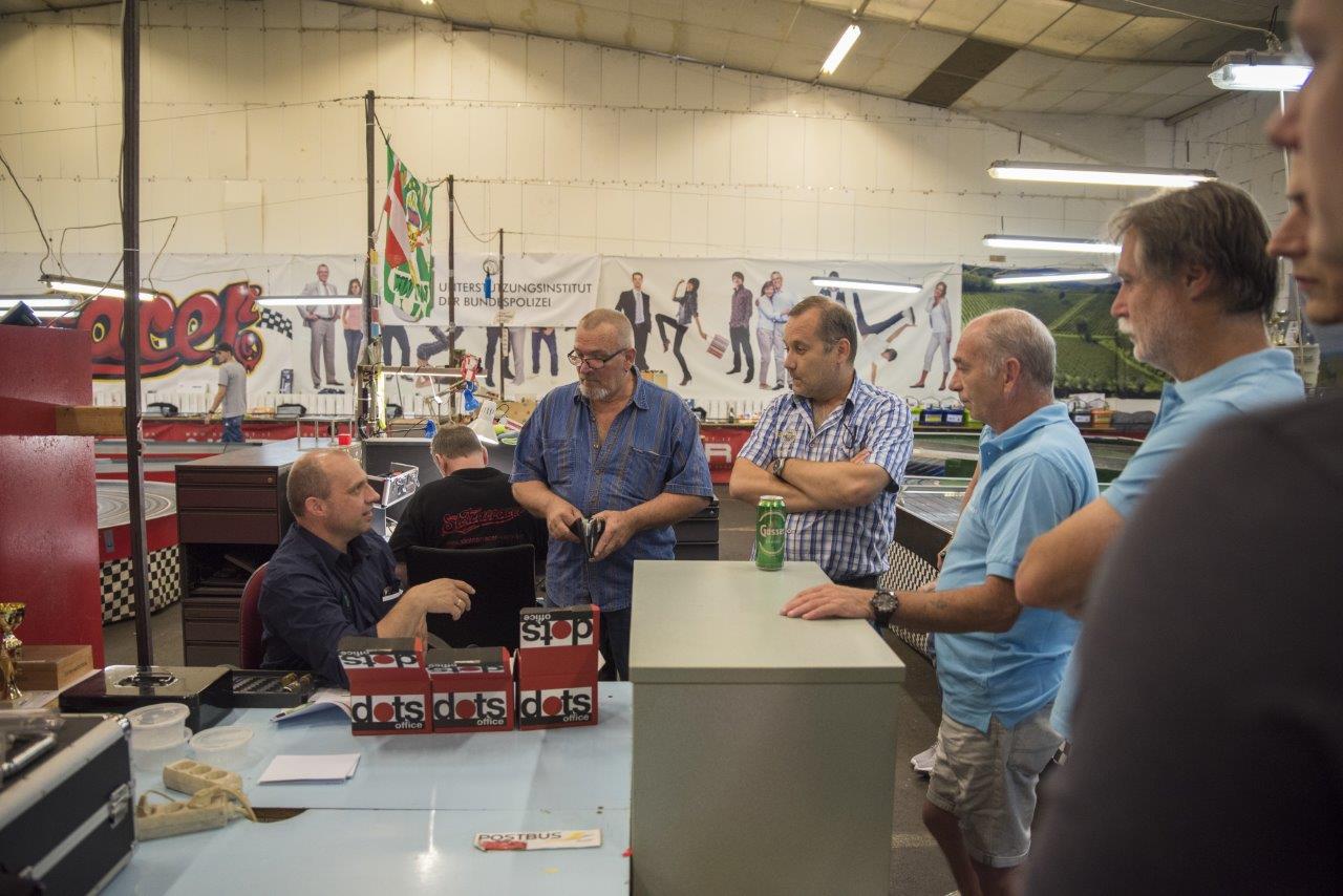 2018-06-15 UI Slot Car Rennen 010 @ Gerhartl-Sinzinger Dietmar.jpg