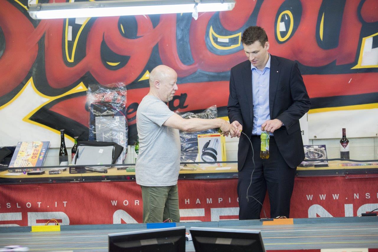 2018-06-15 UI Slot Car Rennen 027 @ Gerhartl-Sinzinger Dietmar.jpg
