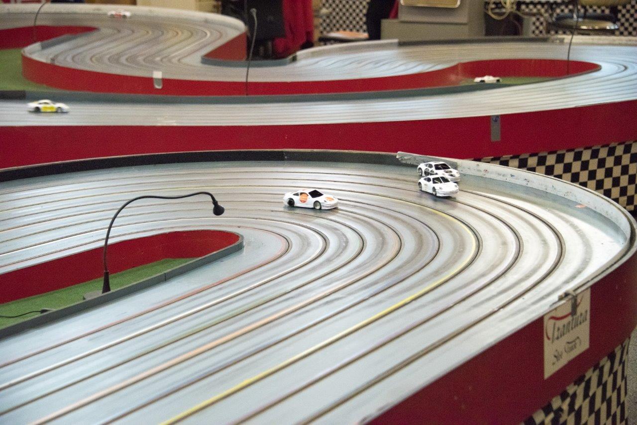 2018-06-15 UI Slot Car Rennen 059 @ Gerhartl-Sinzinger Dietmar.jpg