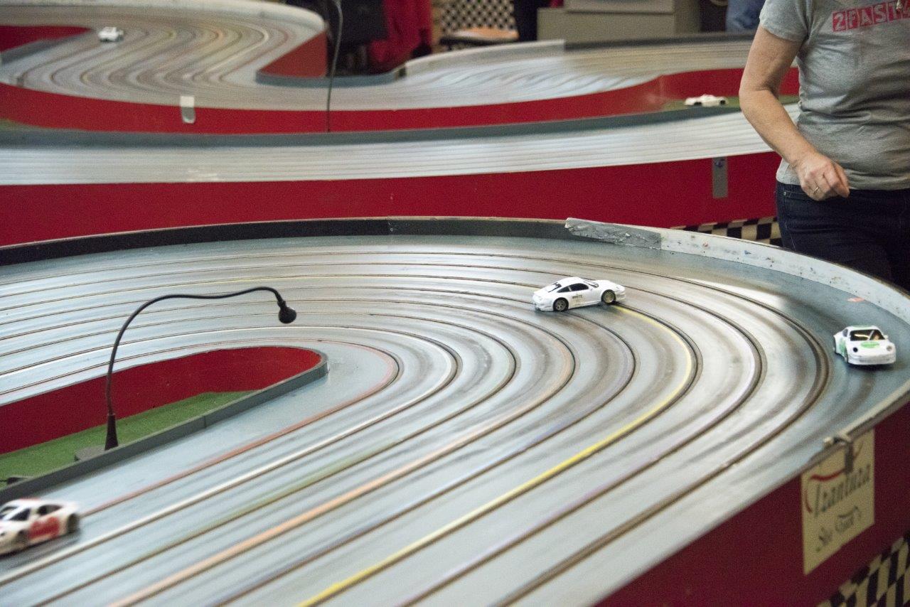 2018-06-15 UI Slot Car Rennen 063 @ Gerhartl-Sinzinger Dietmar.jpg