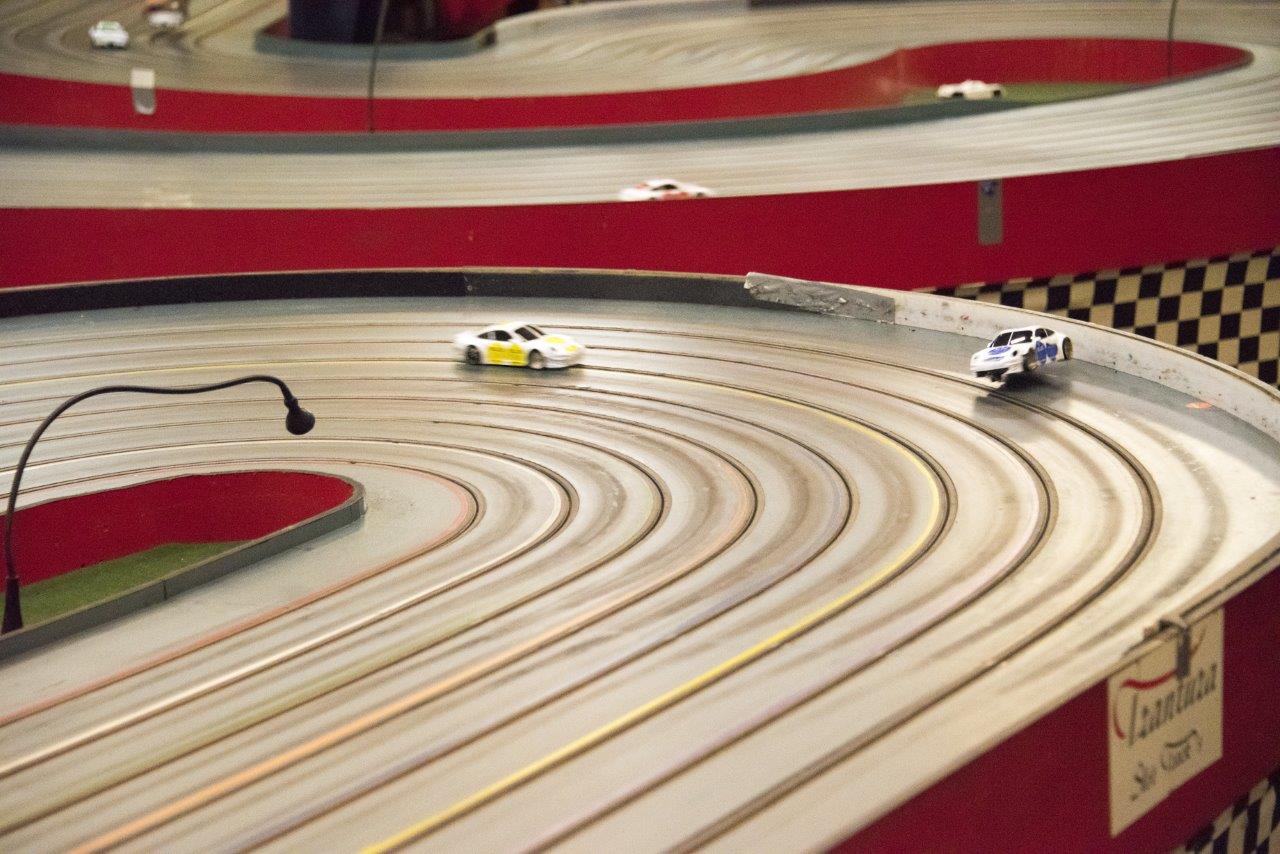 2018-06-15 UI Slot Car Rennen 064 @ Gerhartl-Sinzinger Dietmar.jpg