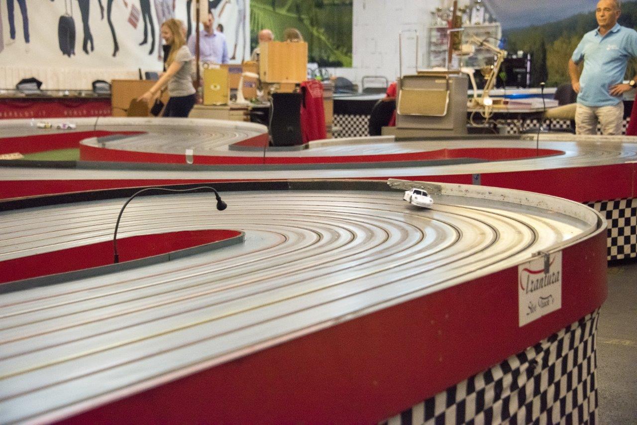 2018-06-15 UI Slot Car Rennen 068 @ Gerhartl-Sinzinger Dietmar.jpg