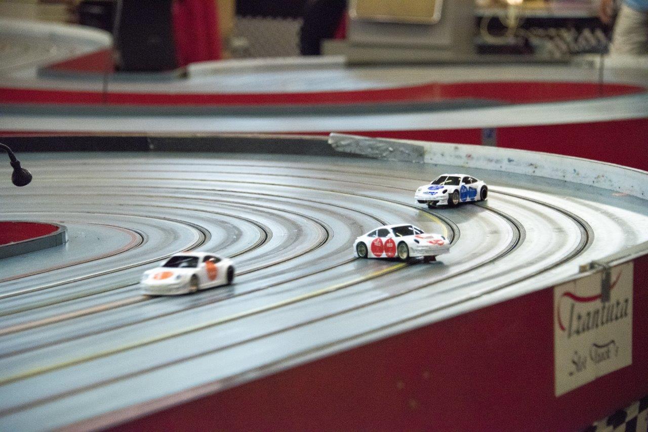 2018-06-15 UI Slot Car Rennen 074 @ Gerhartl-Sinzinger Dietmar.jpg