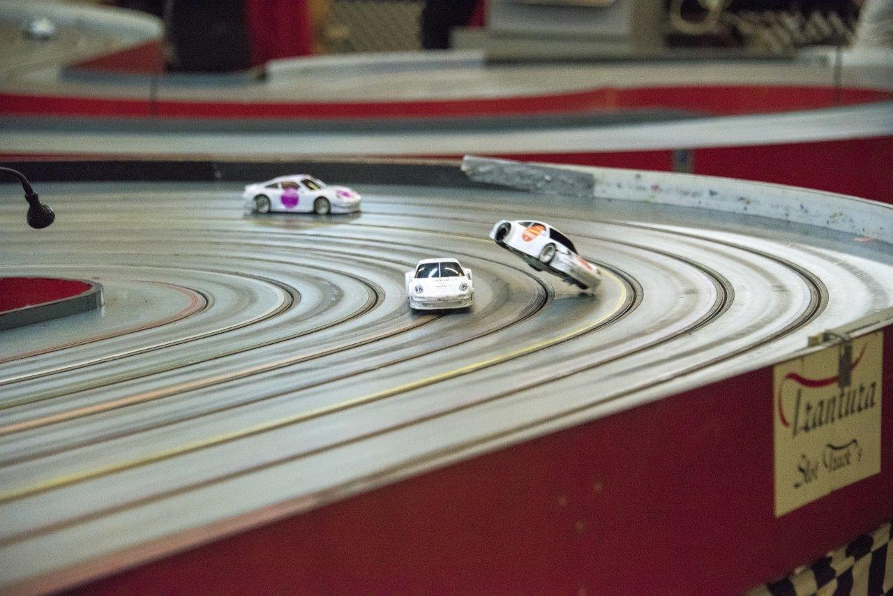 2018-06-15 UI Slot Car Rennen 075 @ Gerhartl-Sinzinger Dietmar.jpg