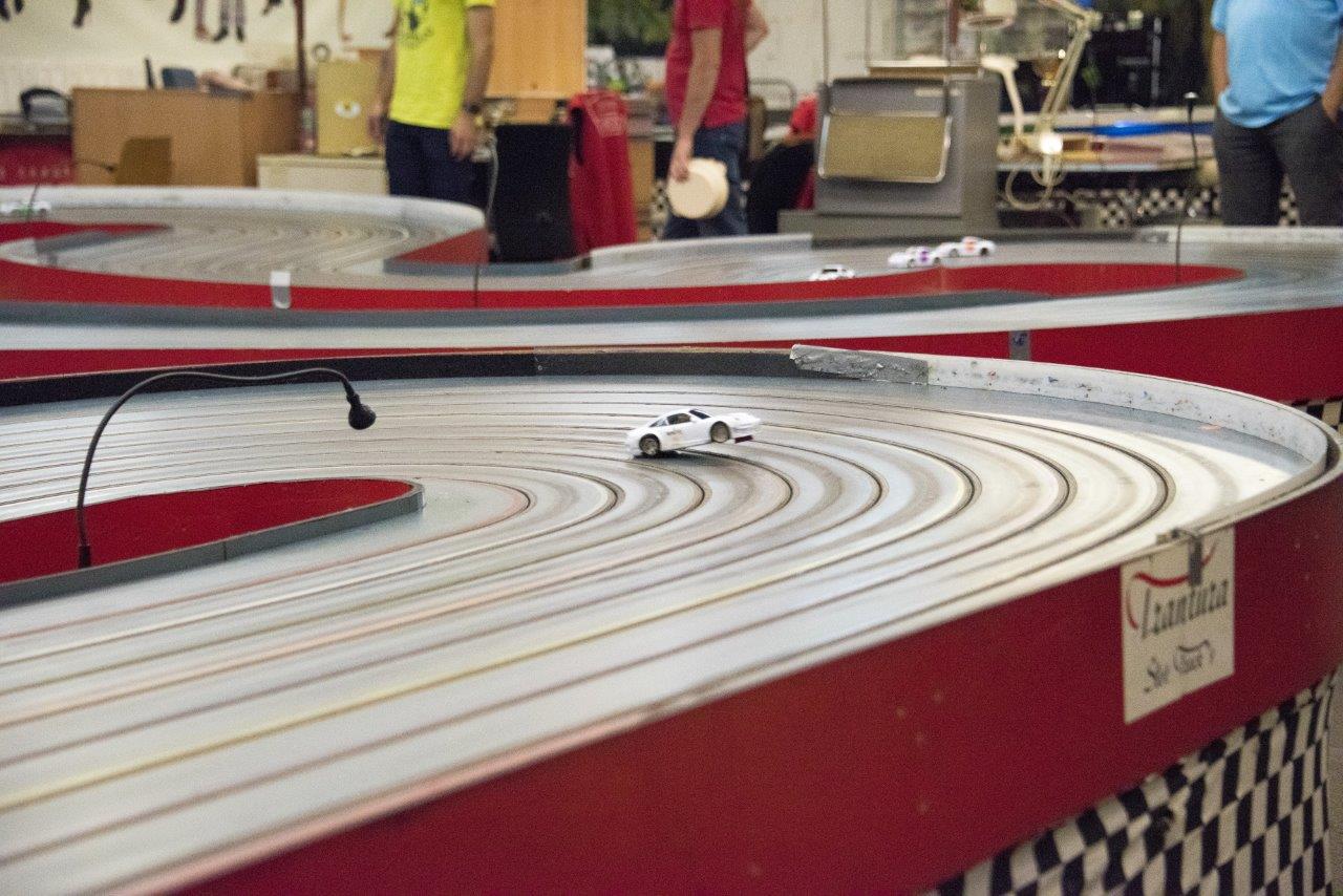 2018-06-15 UI Slot Car Rennen 078 @ Gerhartl-Sinzinger Dietmar.jpg