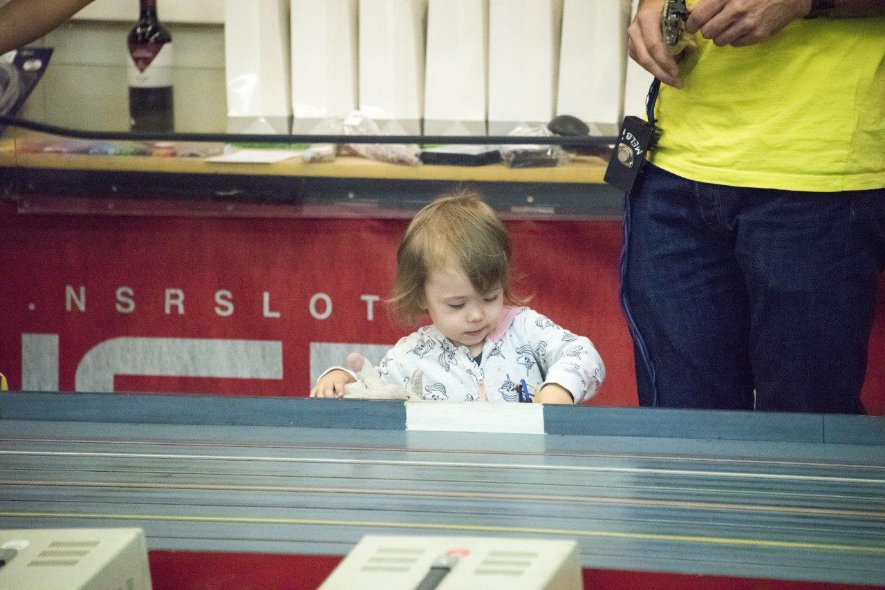 2018-06-15 UI Slot Car Rennen 079 @ Gerhartl-Sinzinger Dietmar.jpg