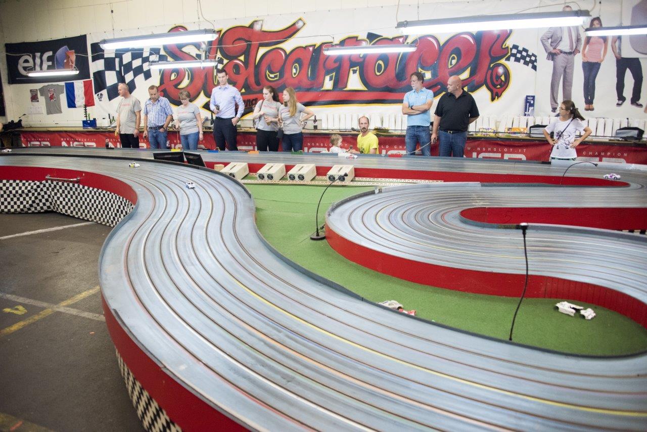 2018-06-15 UI Slot Car Rennen 084 @ Gerhartl-Sinzinger Dietmar.jpg