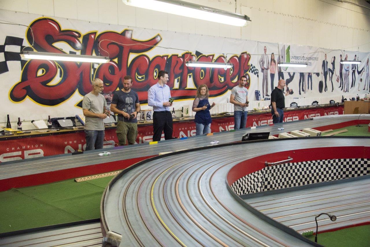 2018-06-15 UI Slot Car Rennen 091 @ Gerhartl-Sinzinger Dietmar.jpg