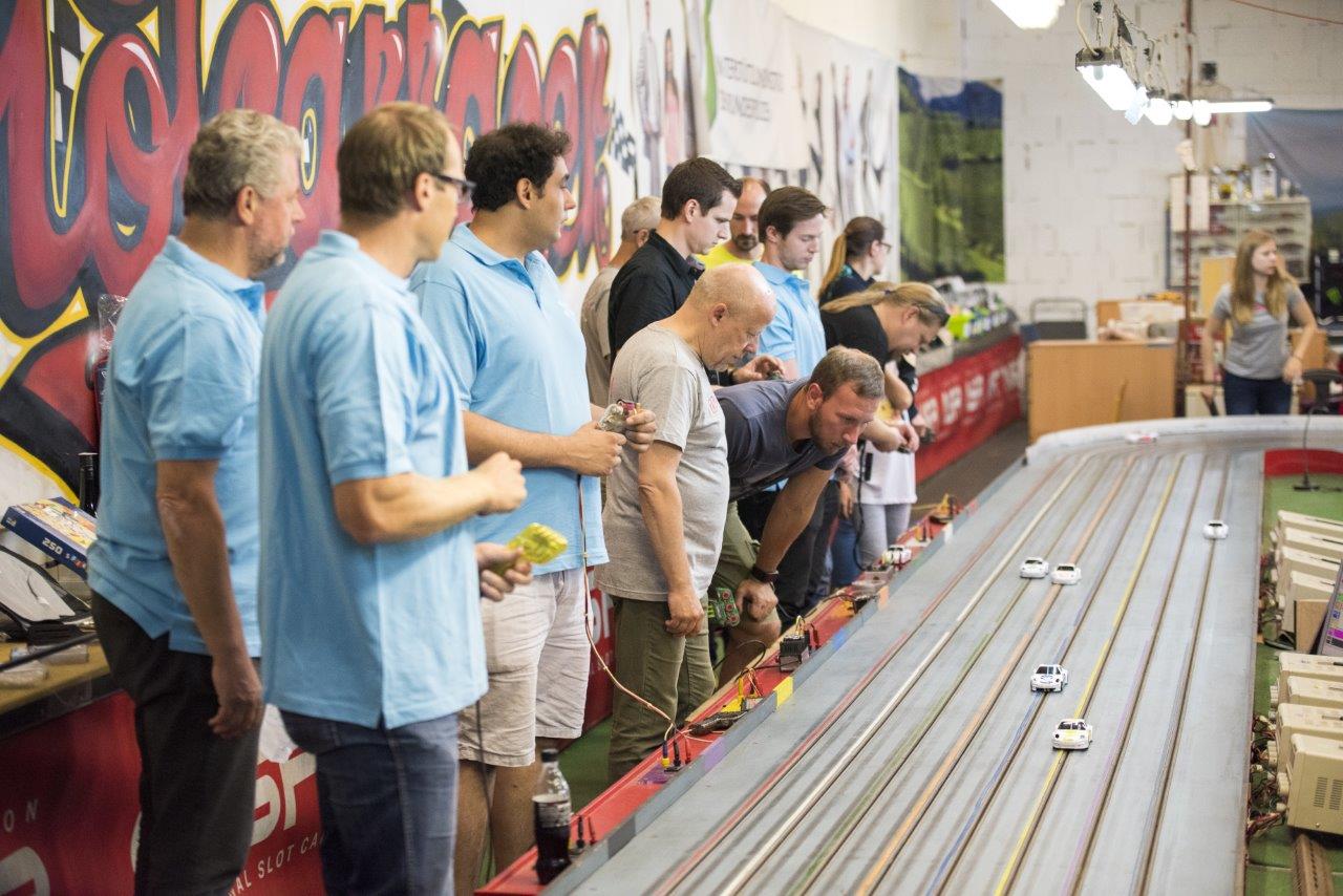 2018-06-15 UI Slot Car Rennen 097 @ Gerhartl-Sinzinger Dietmar.jpg