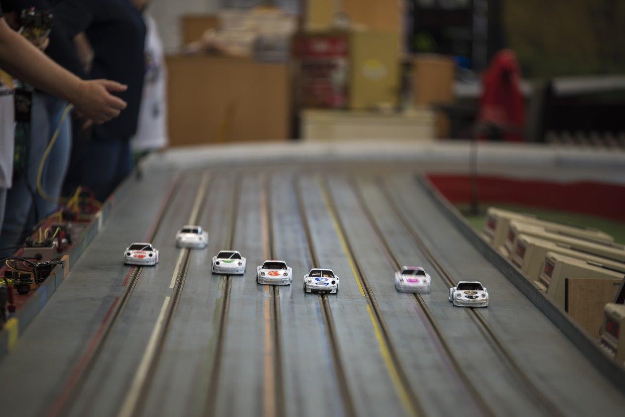 2018-06-15 UI Slot Car Rennen 105 @ Gerhartl-Sinzinger Dietmar.jpg