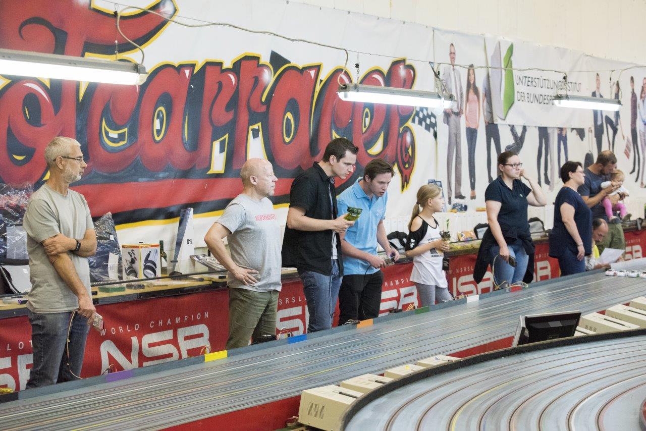 2018-06-15 UI Slot Car Rennen 121 @ Gerhartl-Sinzinger Dietmar.jpg