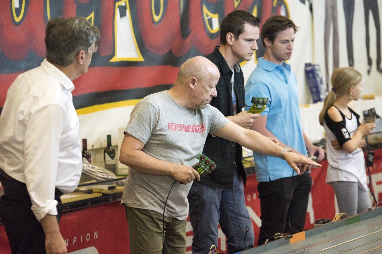 2018-06-15 UI Slot Car Rennen 137 @ Gerhartl-Sinzinger Dietmar.jpg