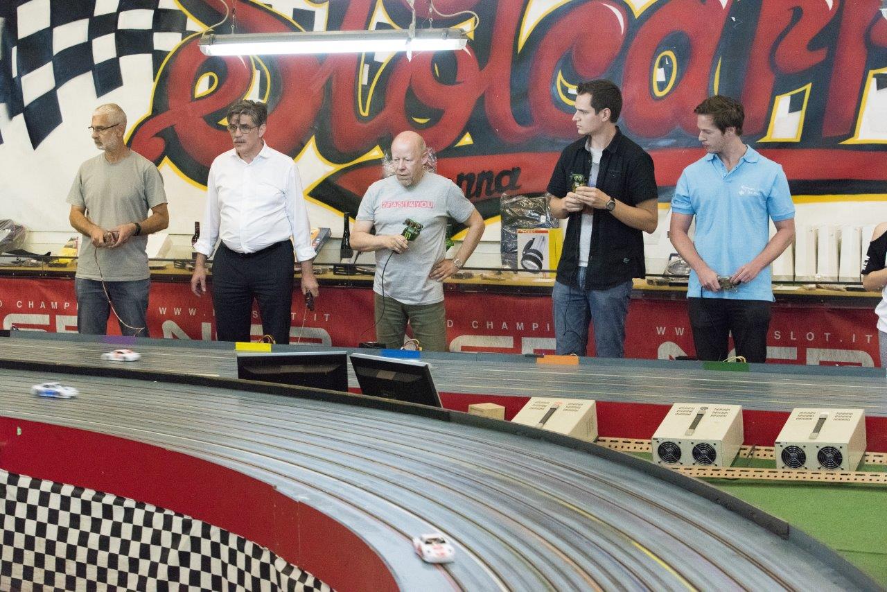 2018-06-15 UI Slot Car Rennen 143 @ Gerhartl-Sinzinger Dietmar.jpg