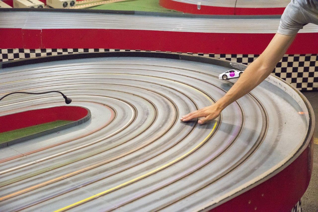 2018-06-15 UI Slot Car Rennen 152 @ Gerhartl-Sinzinger Dietmar.jpg
