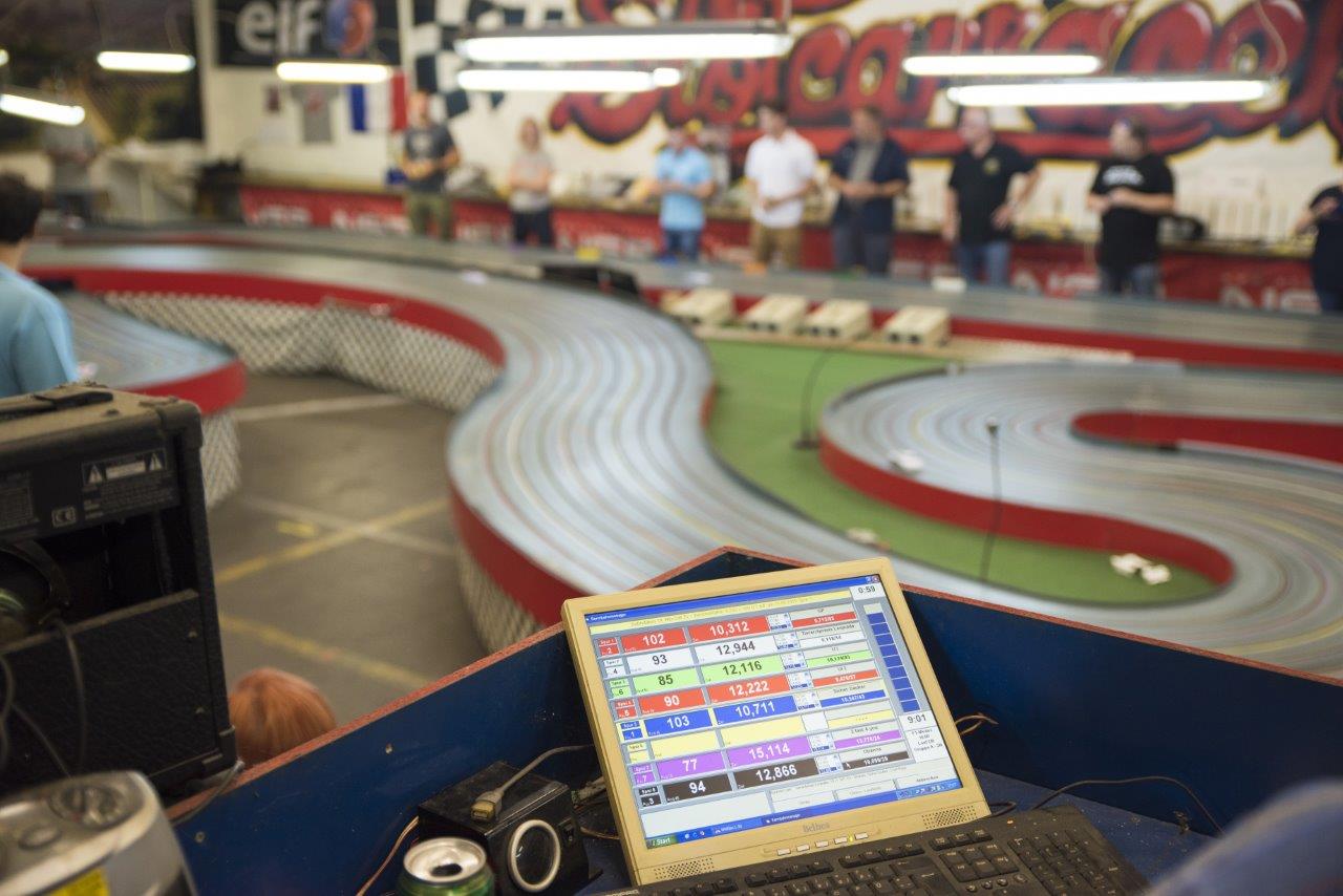 2018-06-15 UI Slot Car Rennen 157 @ Gerhartl-Sinzinger Dietmar.jpg