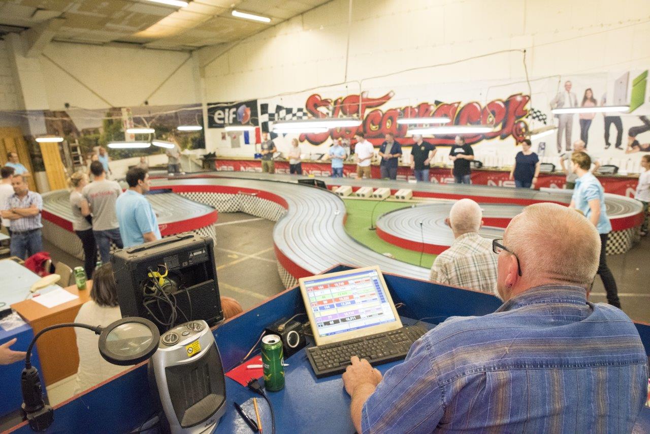 2018-06-15 UI Slot Car Rennen 158 @ Gerhartl-Sinzinger Dietmar.jpg
