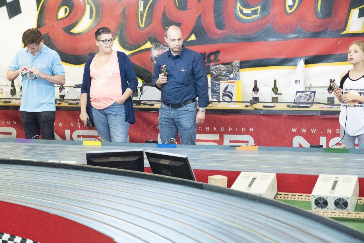 2018-06-15 UI Slot Car Rennen 162 @ Gerhartl-Sinzinger Dietmar.jpg