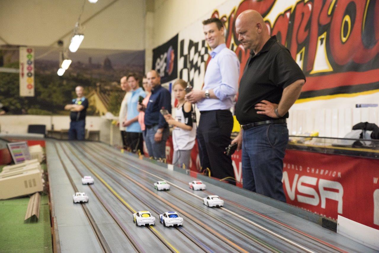 2018-06-15 UI Slot Car Rennen 165 @ Gerhartl-Sinzinger Dietmar.jpg