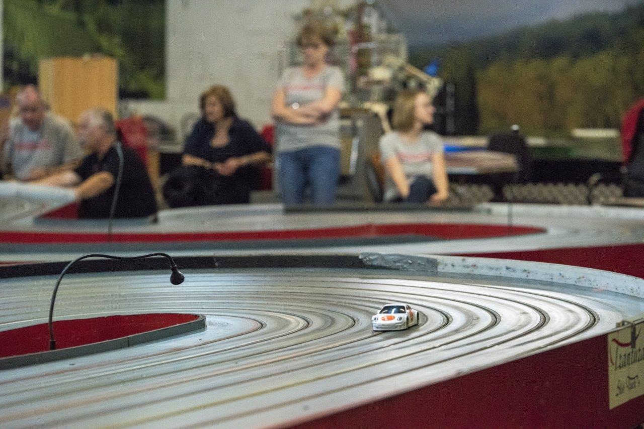 2018-06-15 UI Slot Car Rennen 232 @ Gerhartl-Sinzinger Dietmar.jpg