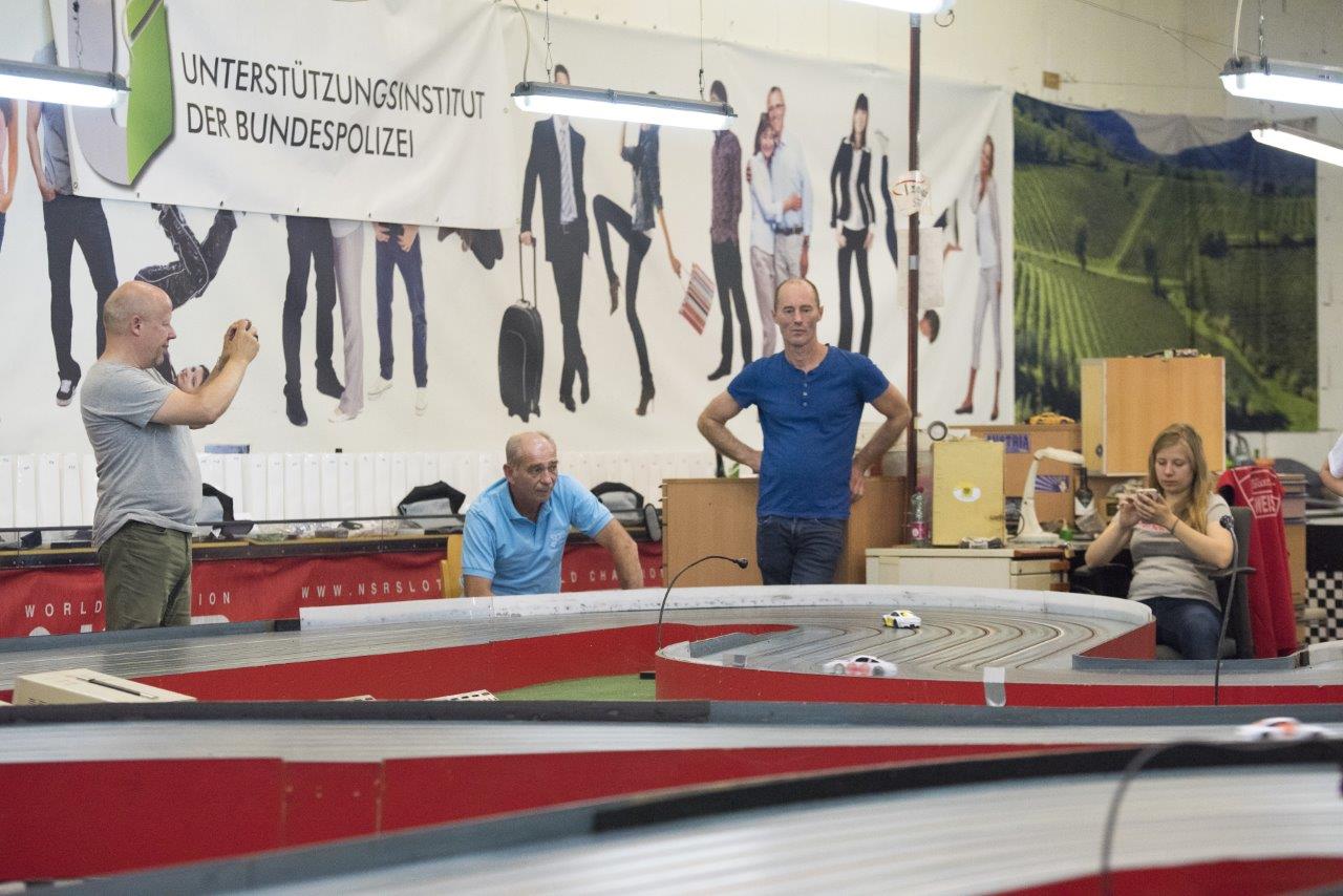2018-06-15 UI Slot Car Rennen 264 @ Gerhartl-Sinzinger Dietmar.jpg