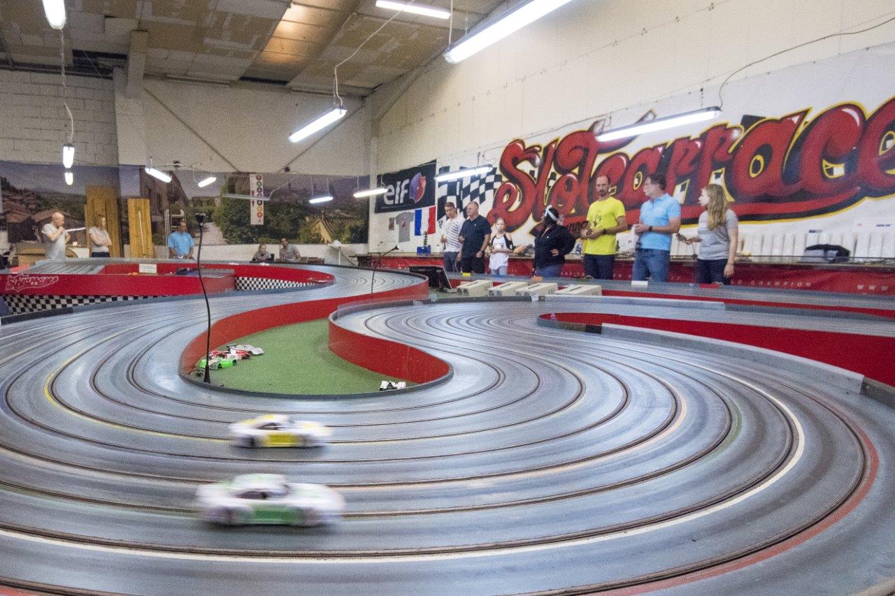2018-06-15 UI Slot Car Rennen 299 @ Gerhartl-Sinzinger Dietmar.jpg