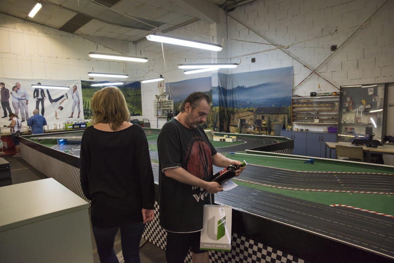 2018-06-15 UI Slot Car Rennen 337 @ Gerhartl-Sinzinger Dietmar.jpg