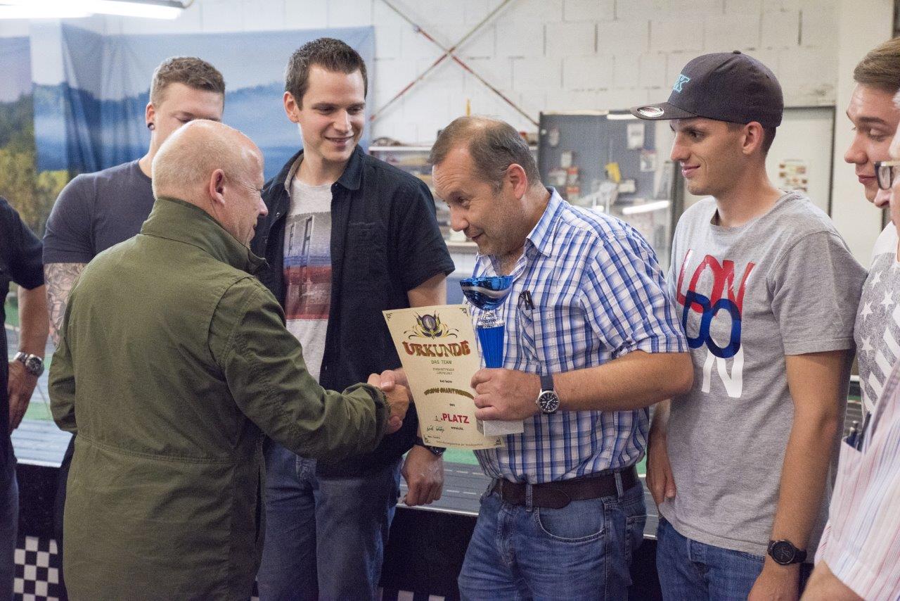 2018-06-15 UI Slot Car Rennen 377 @ Gerhartl-Sinzinger Dietmar.jpg