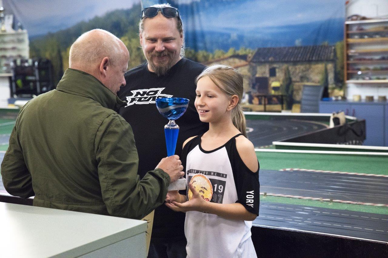 2018-06-15 UI Slot Car Rennen 382 @ Gerhartl-Sinzinger Dietmar.jpg