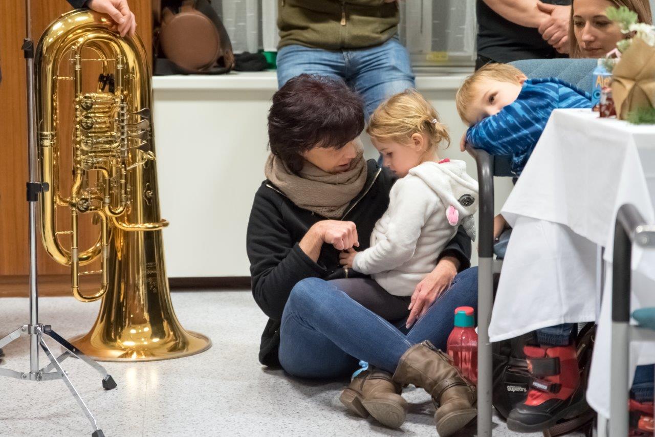UI Kinderweihnachtsfeier 2017 46@Bernhard Elbe