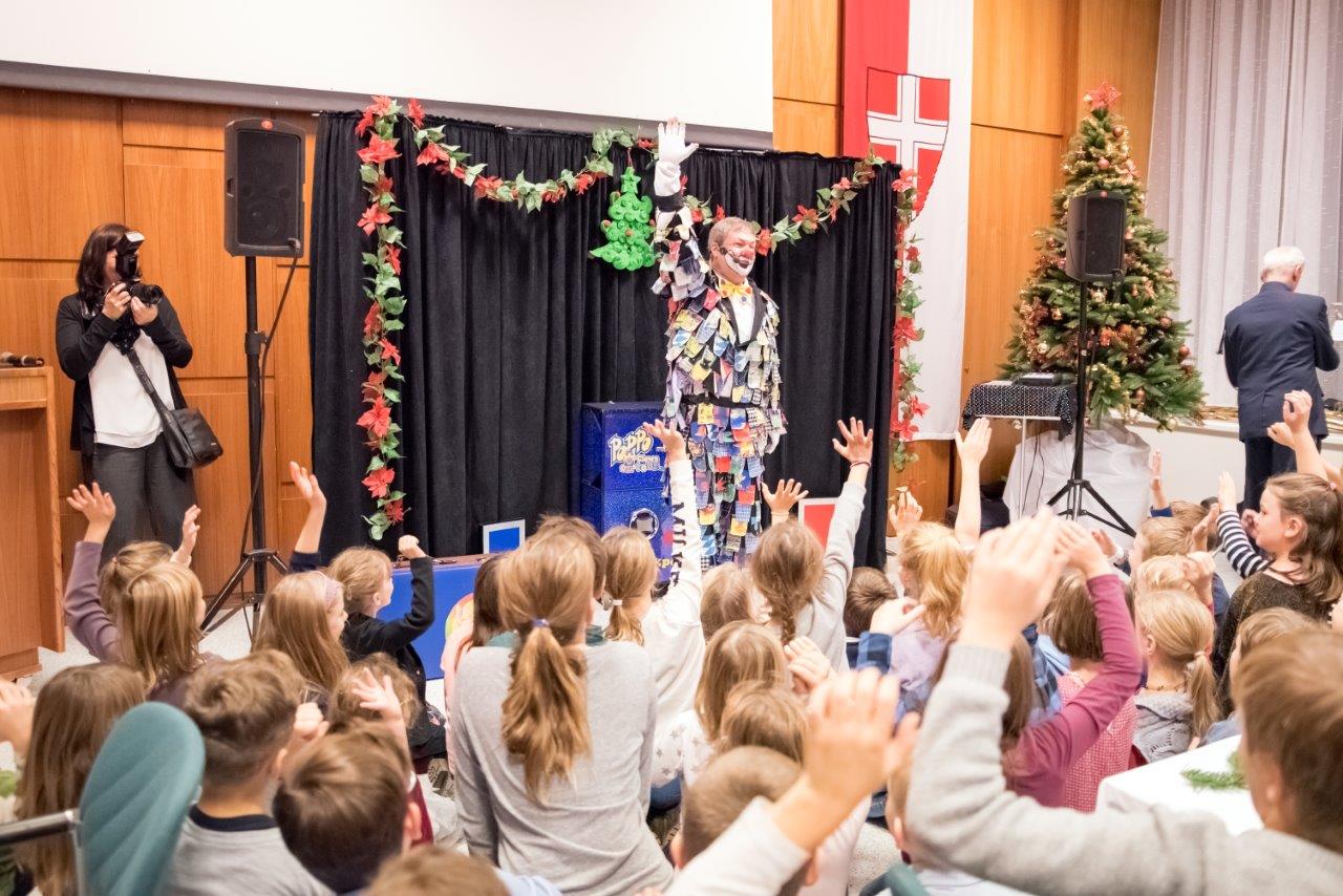 UI Kinderweihnachtsfeier 2017 63@Bernhard Elbe