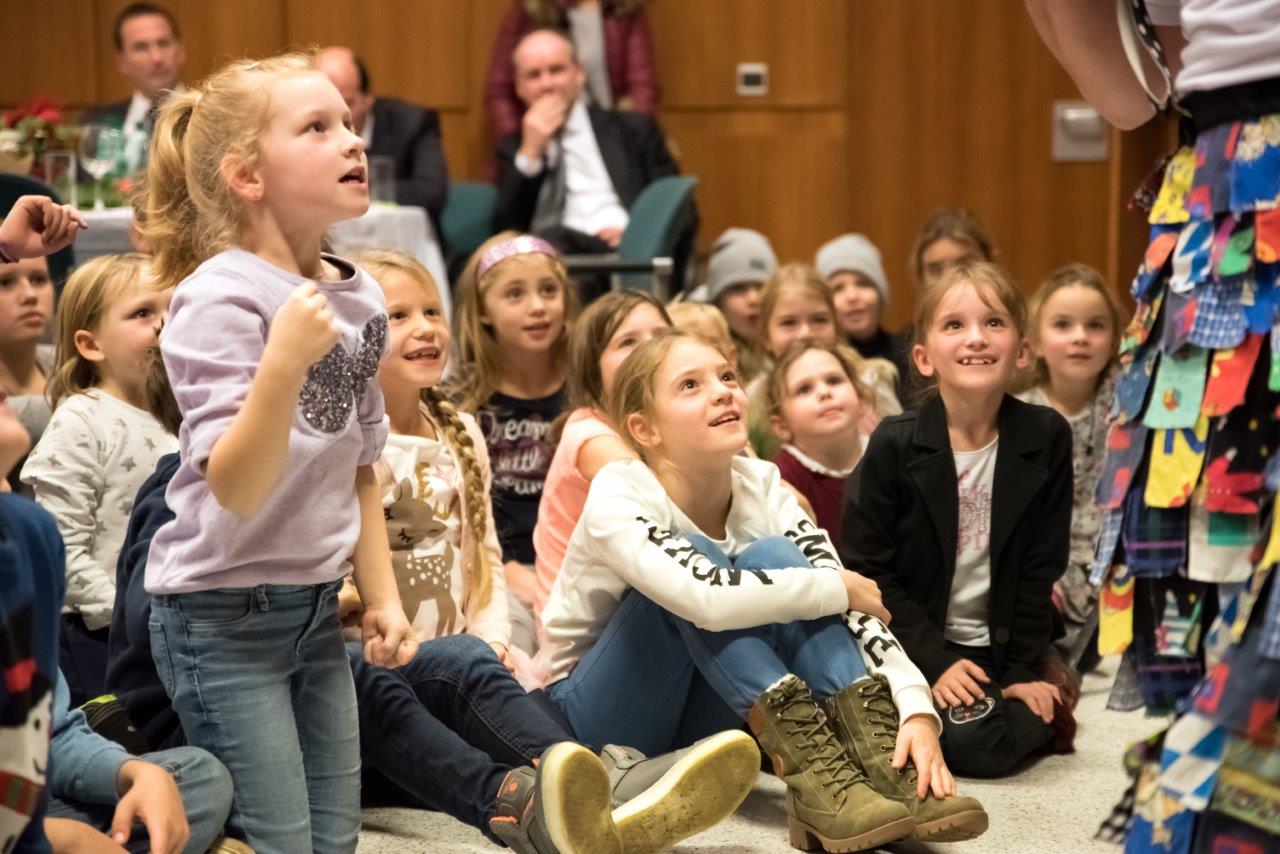 UI Kinderweihnachtsfeier 2017 101@Bernhard Elbe