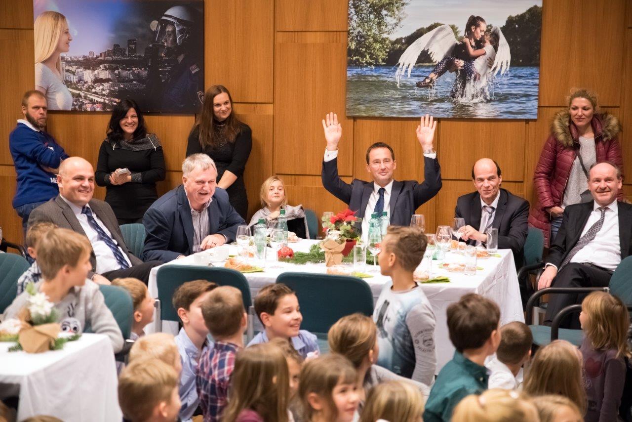 UI Kinderweihnachtsfeier 2017 104@Bernhard Elbe