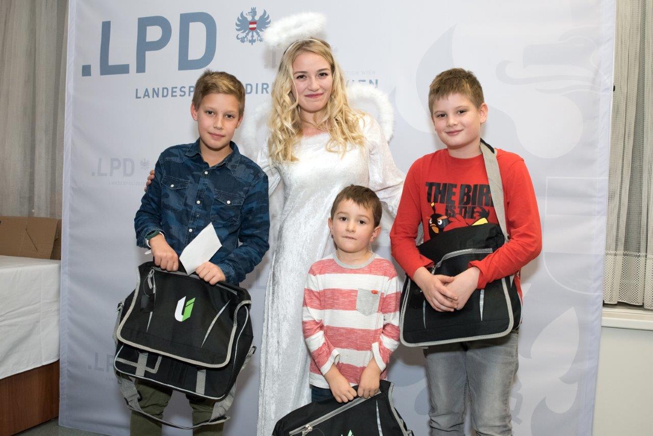 UI Kinderweihnachtsfeier 2017 140@Bernhard Elbe